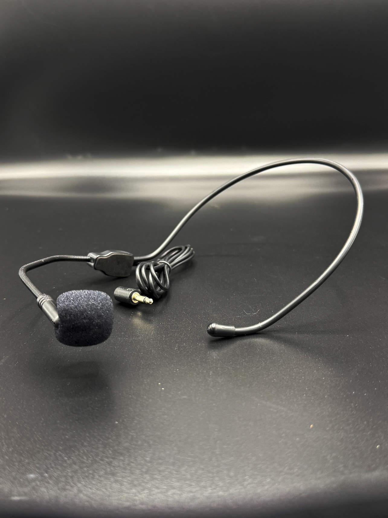 Voice Amplifier with Headset Microphone